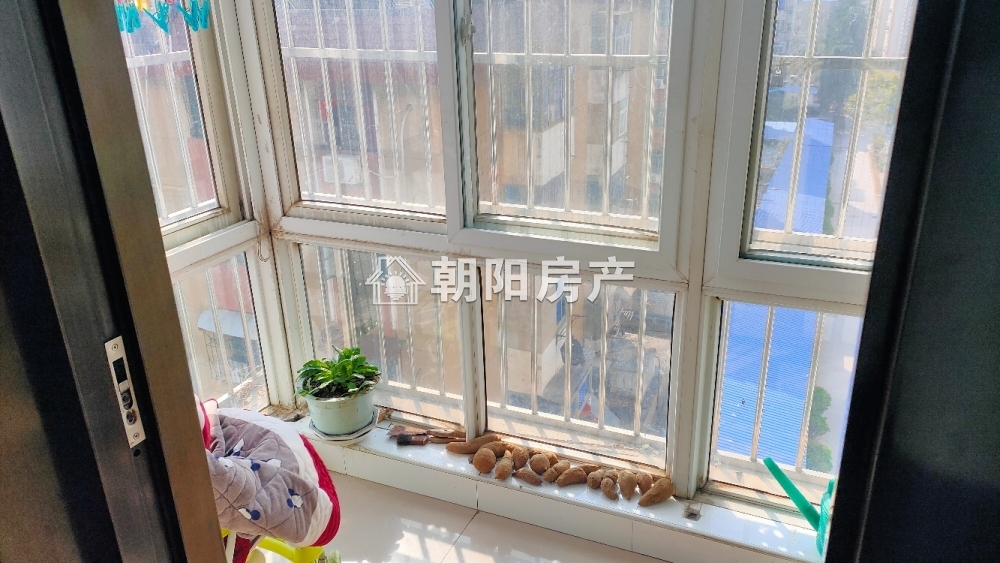 建西村 131平 南向精装三室 满五唯一 2733元/平