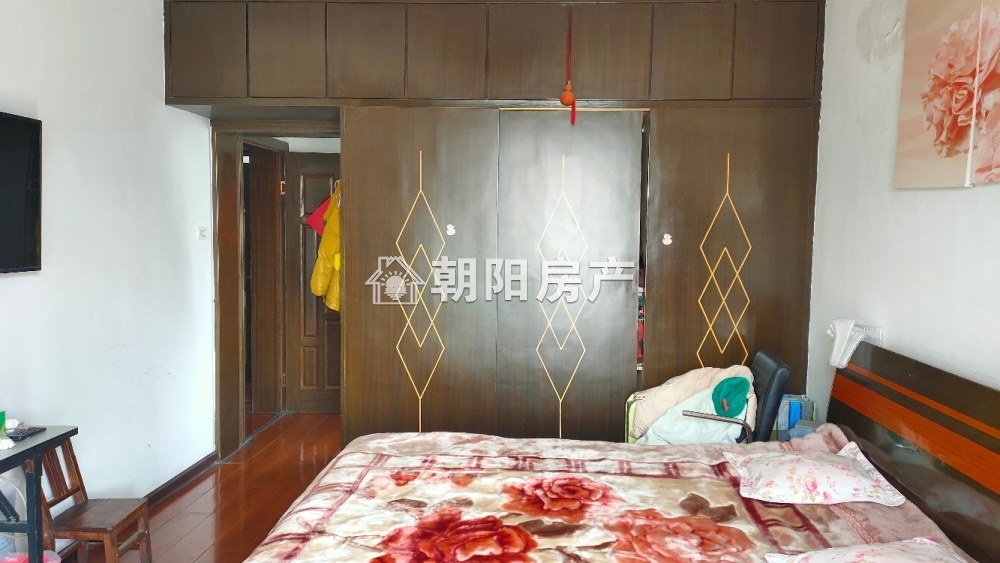建西村 131平 南向精装三室 满五唯一 2733元/平