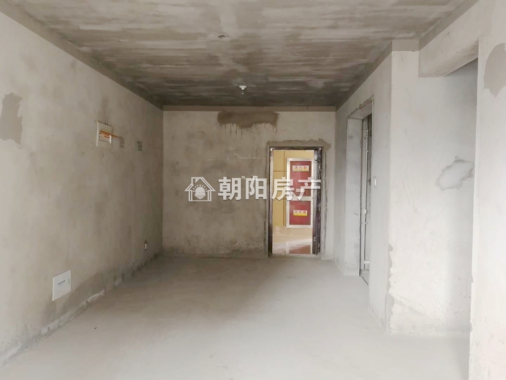 富力公馆 109平 南向三室 毛坯 配套齐全 购物便捷