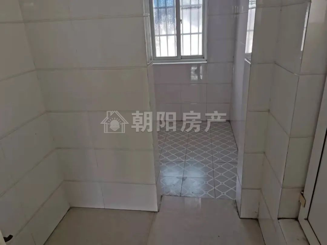 谢二东村北区 75平 南向两室精装 交通便利 随时看房