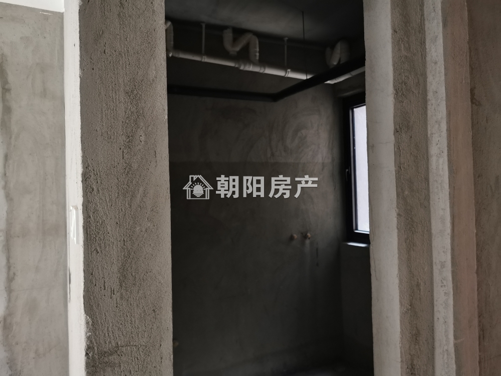 安理家园 143平 南向大三居 毛坯 学区房 交通便利