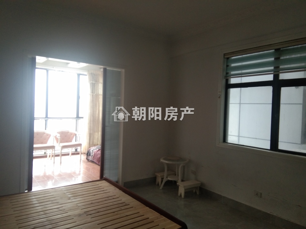 新天地 56平 东向精装一室一厅 购物便捷 单价3035元