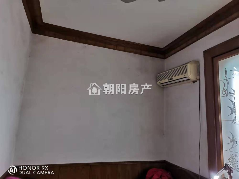 锦路小区 70平 朝南两室 满两年 学区房 2286元/平