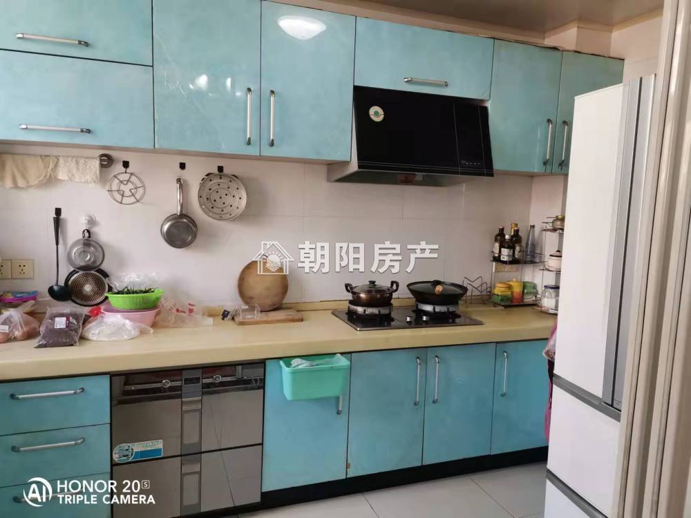 惠利翰林华府 141平 南向精装三居 满两年 随时看房