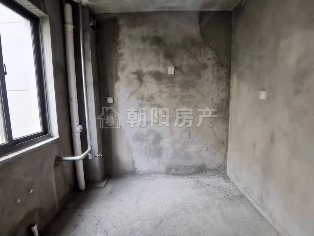 顺景天城三期睿园 125平 南向三居 毛坯洋房 交通便利
