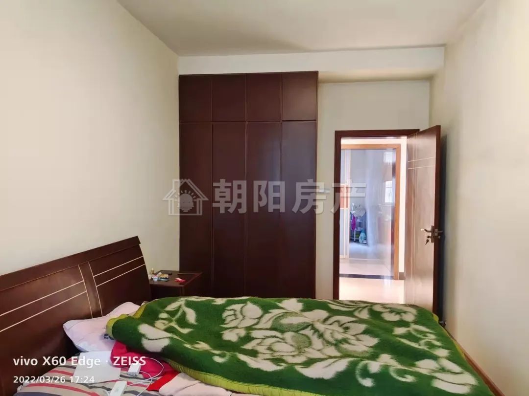 老公安局家属楼 121平 南向精装三居 满五唯一 交通便利