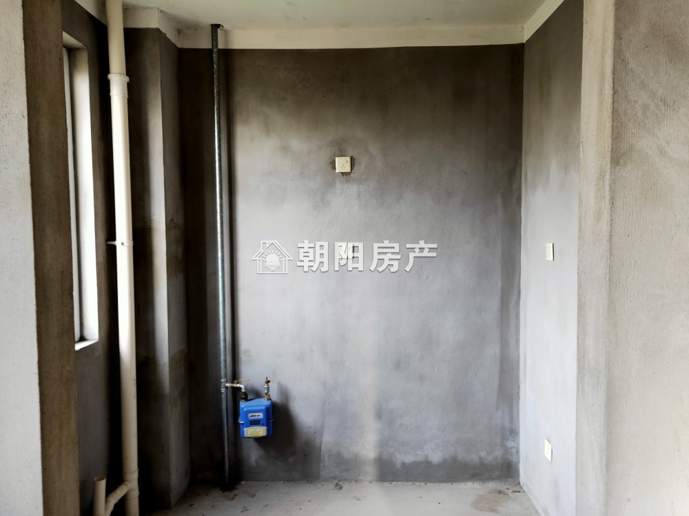 顺发泽润园二期 88平 南向三居 环境好 毛坯