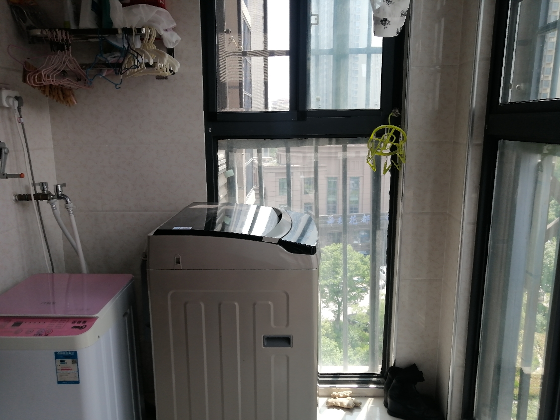 舜耕花都精装2房中间层诚心出售_5