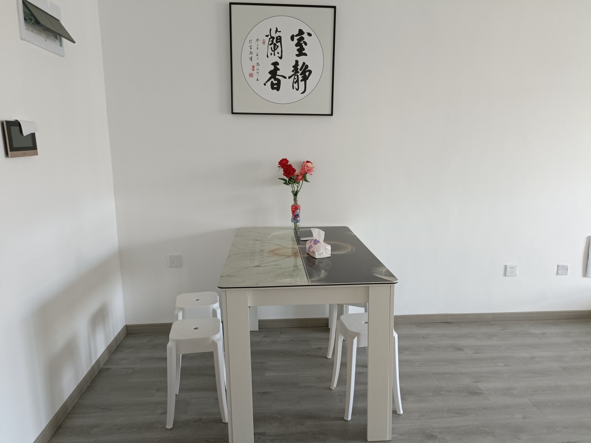 家侨学府壹号三室两厅学区房东西齐全拎包入住交通方便购物便捷_8