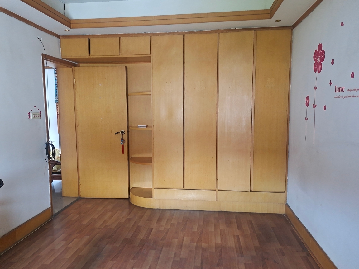 田东小区精装两室一厅出租_3