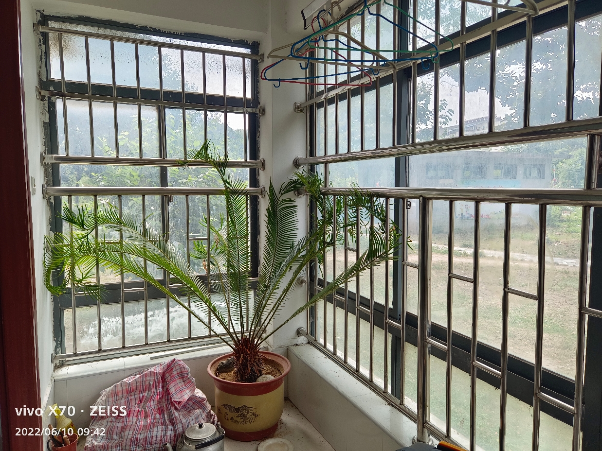 奥林花园精装大两居 户型周正_7