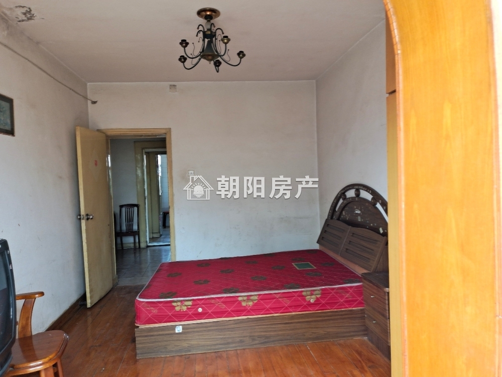 天桥小区70平方拎包即住出租_3