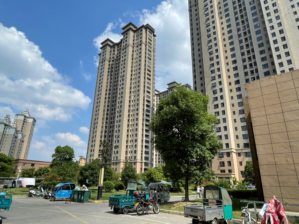 易居东方城 简装安置房 边户两房采光好_8