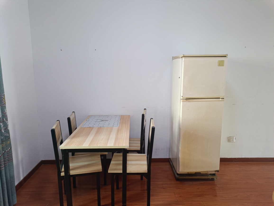 万茂中心精装公寓拎包入住好房出租_9