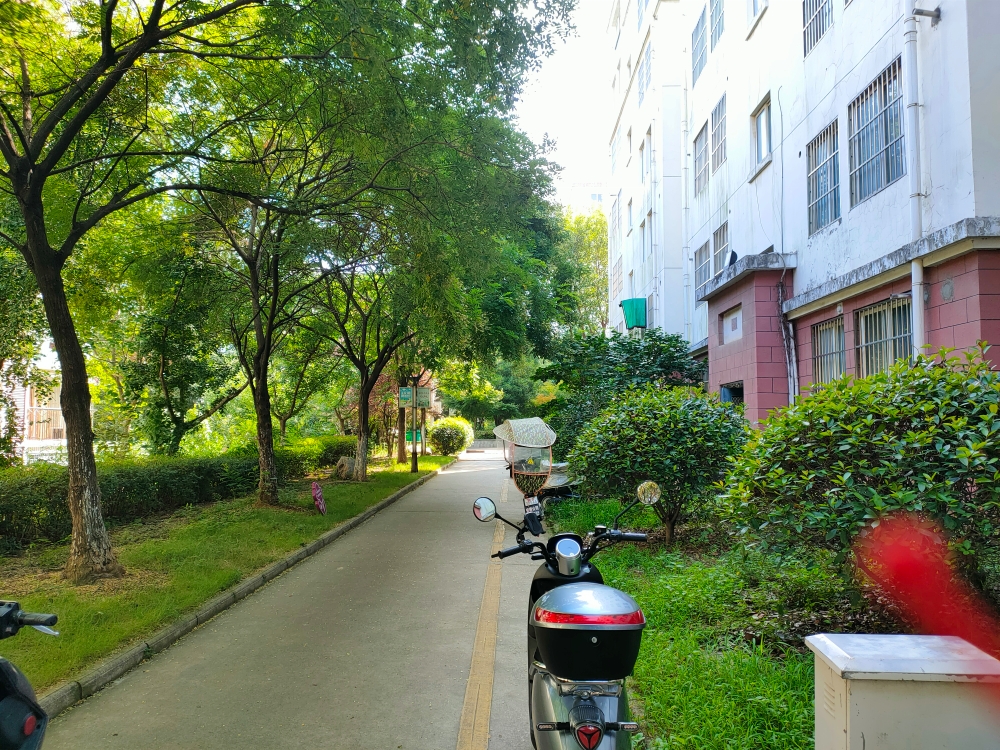 东华鑫城精装修三室两厅采光好_14