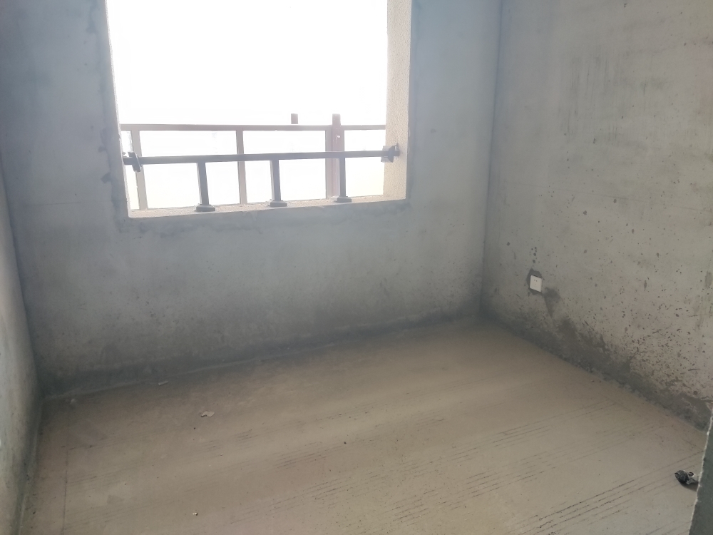 瑞沃中和一品三室两厅毛坯 可更名_4