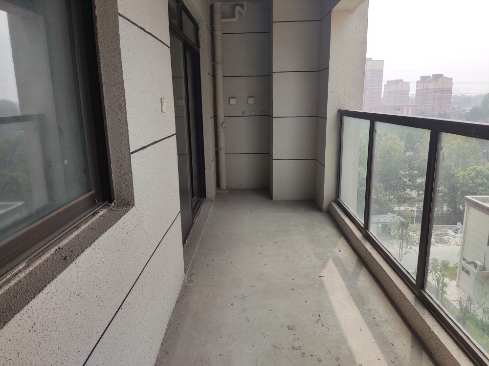 瑞沃中和一品三室两厅毛坯 可更名_7