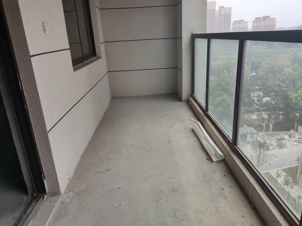 瑞沃中和一品三室两厅毛坯 可更名_7