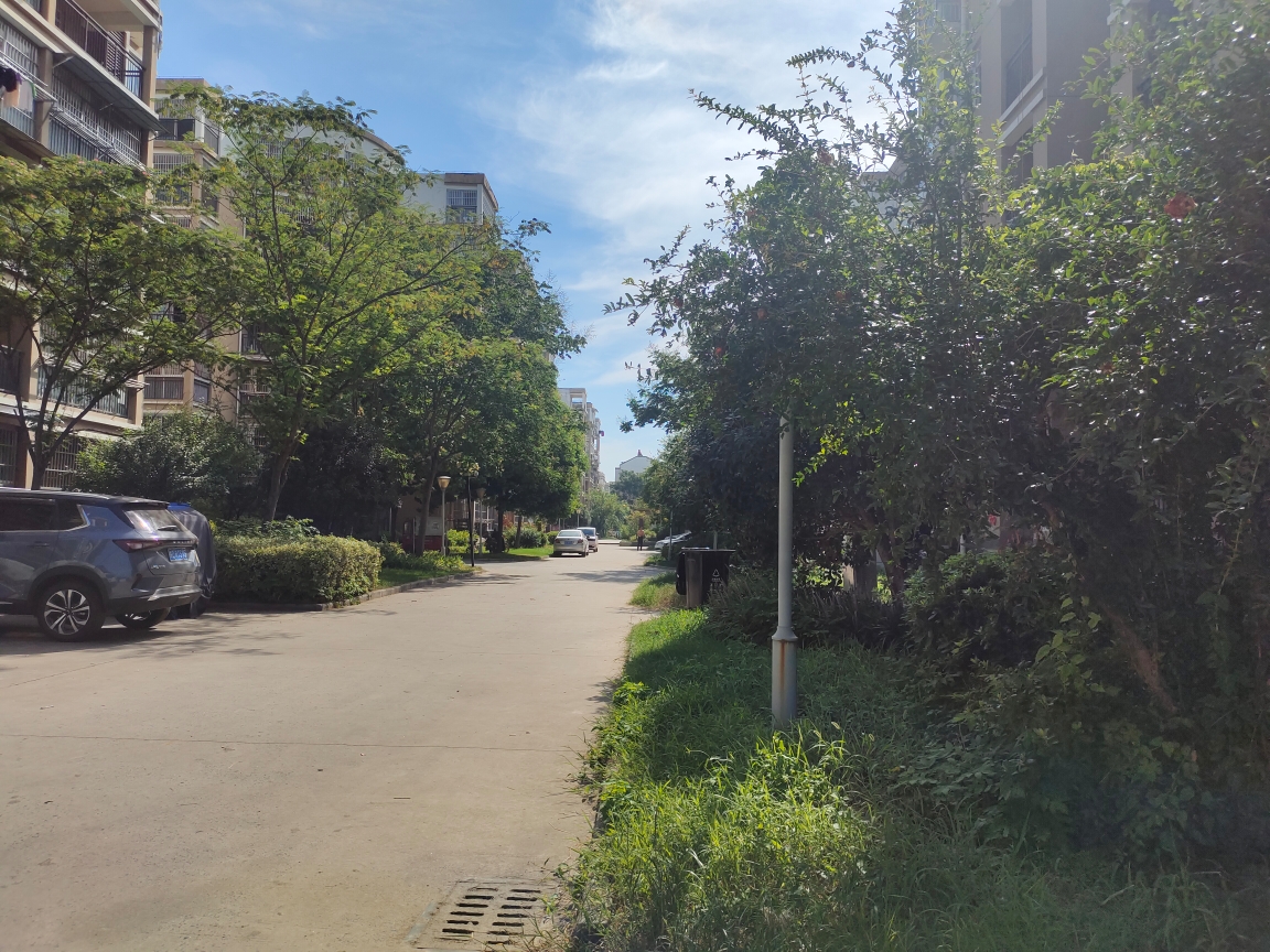 西湖花园B区，三室两厅一厨一卫，毛坯房_9