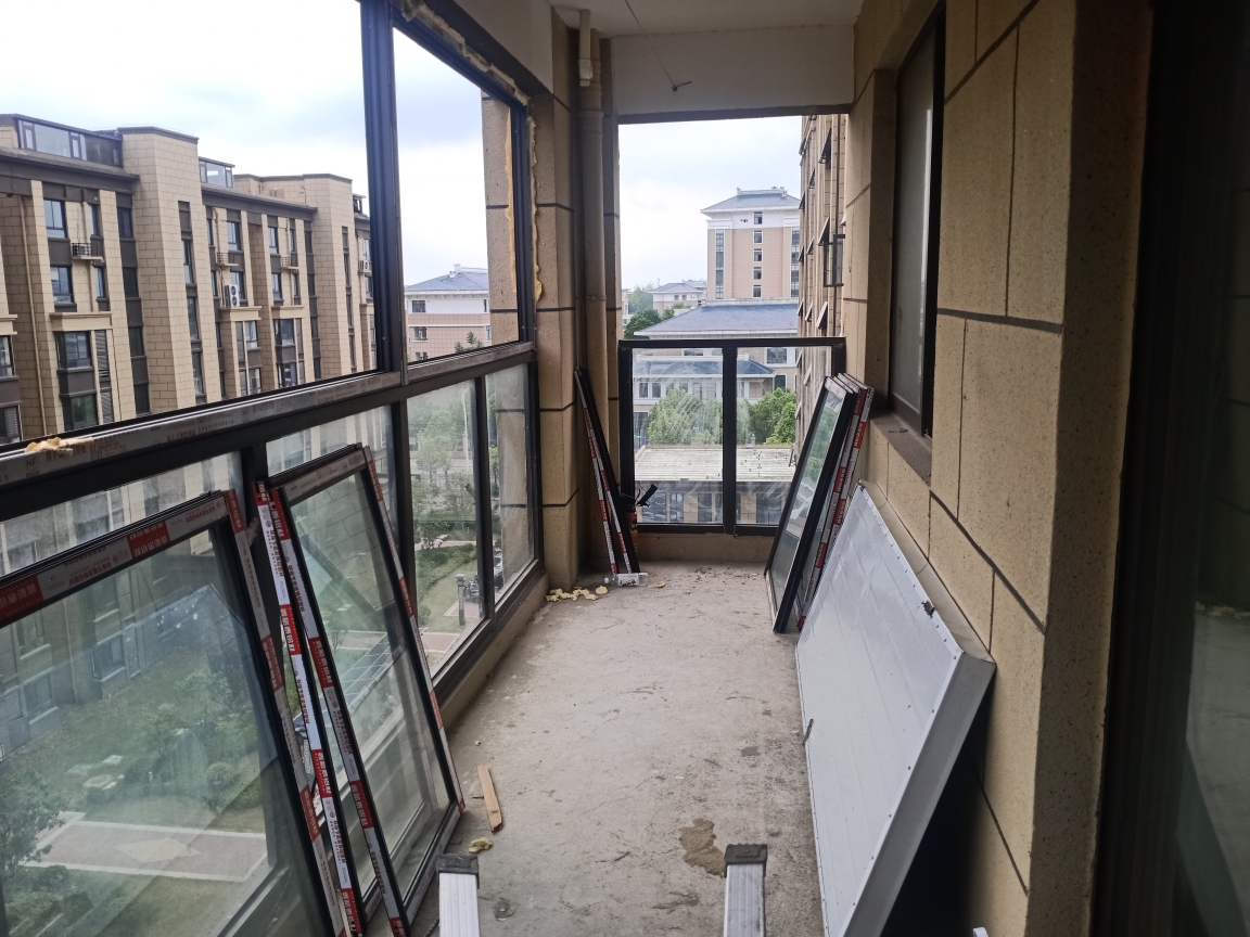 顺境天成三期睿园122平方3室简装三小学区出租_11