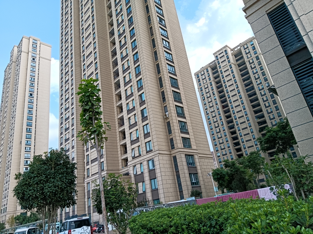淮河新城五期精裝帶供暖 入住只有幾年 三房打包出售_13