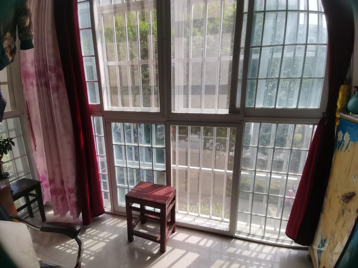 新小区，楼下沿街门面，交通方便精装修拾包入住二层有小院子_10