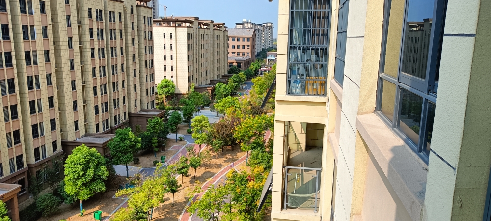 京冠领港壹号A区。四室两厅_14