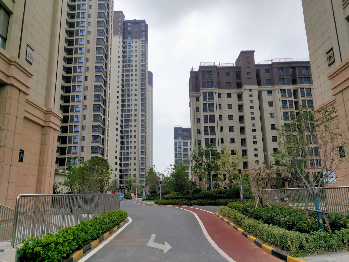 中电科八号院新小区三室两厅毛坯房出售_15