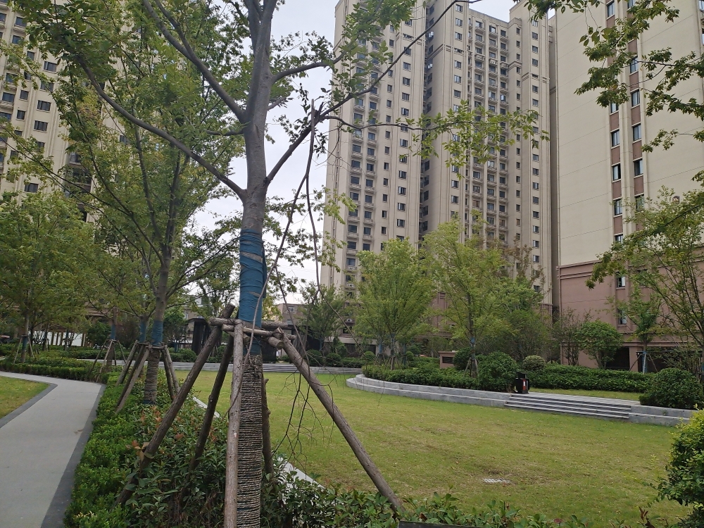 世茂公园城市现房四室两厅两卫_12