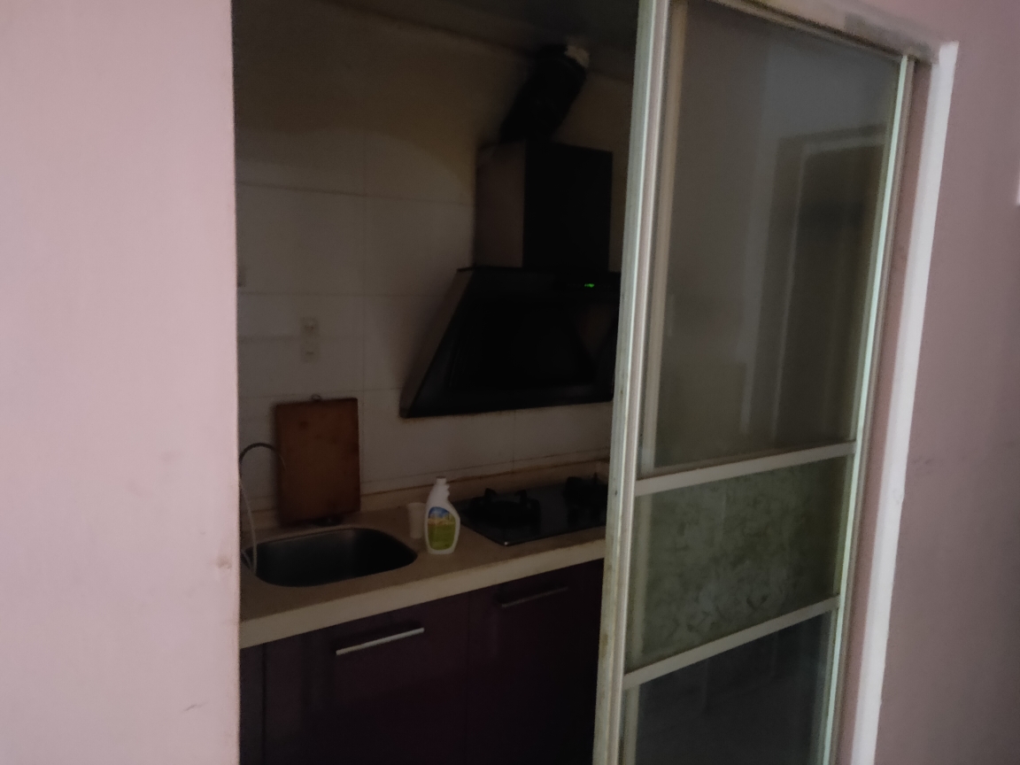 西湖天地 简装一室一厅 家具齐全拎包入住_5