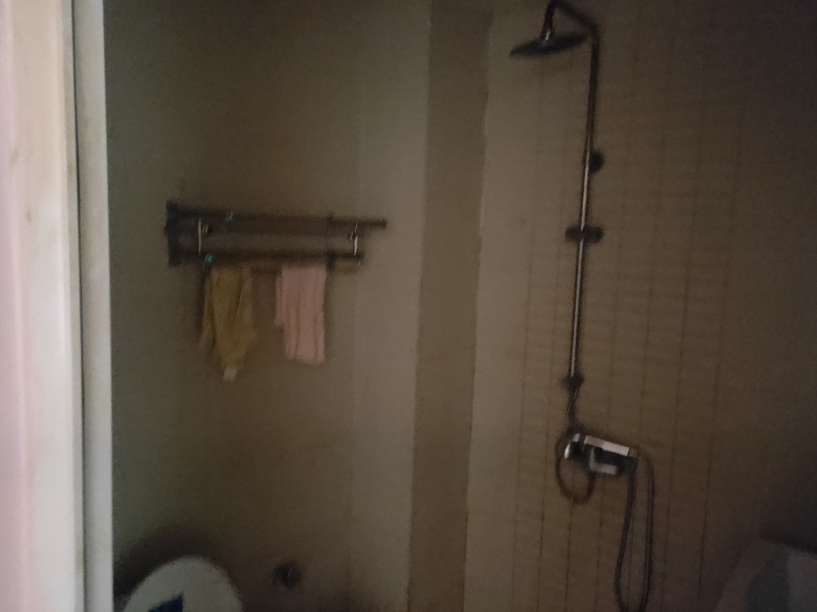 西湖天地 简装一室一厅 家具齐全拎包入住_9