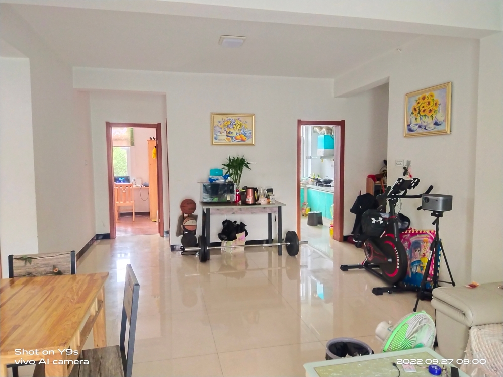 寿县新城区春申学苑，花园小学隔壁，中间楼层，简单装修，南北通透三房_9