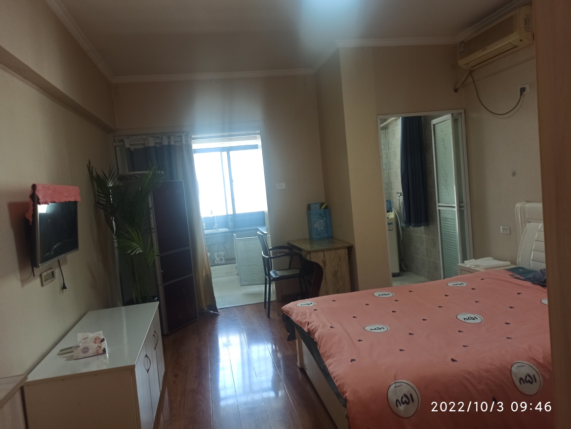 龙湖中心精装修拎包入住交通便利_2
