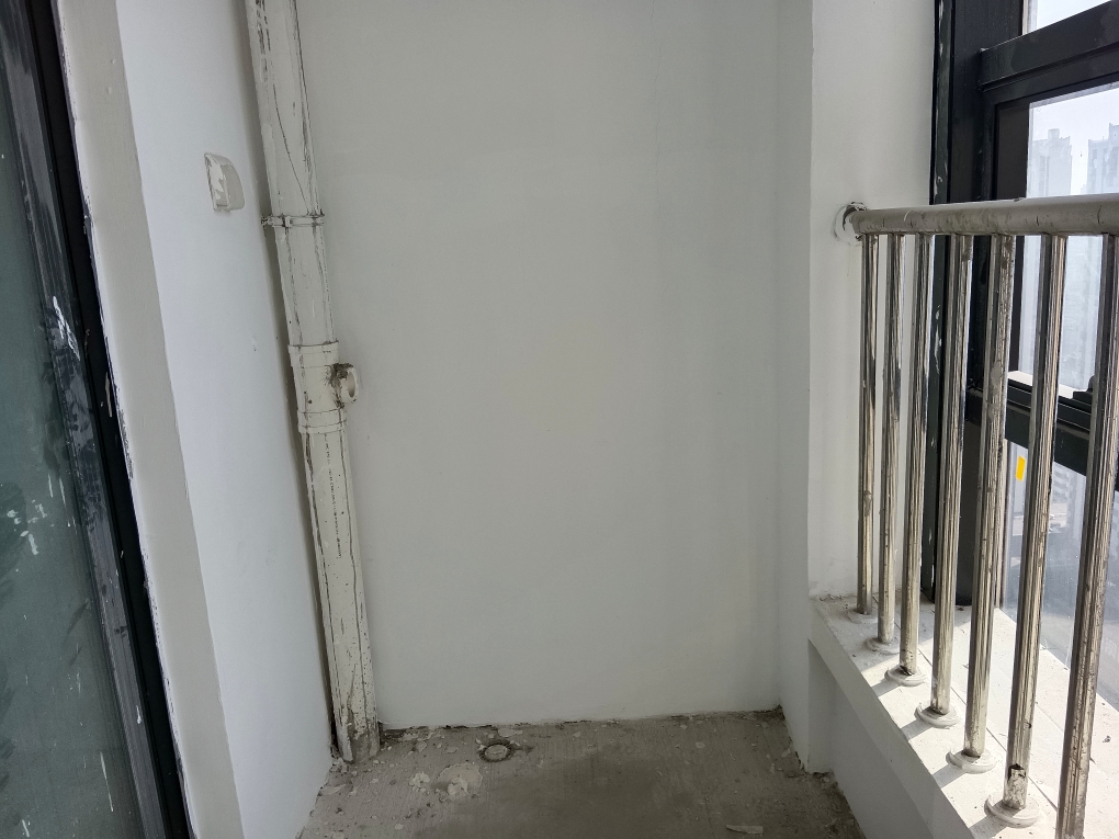 金地环球港 3室2厅 毛坯现房出售_8