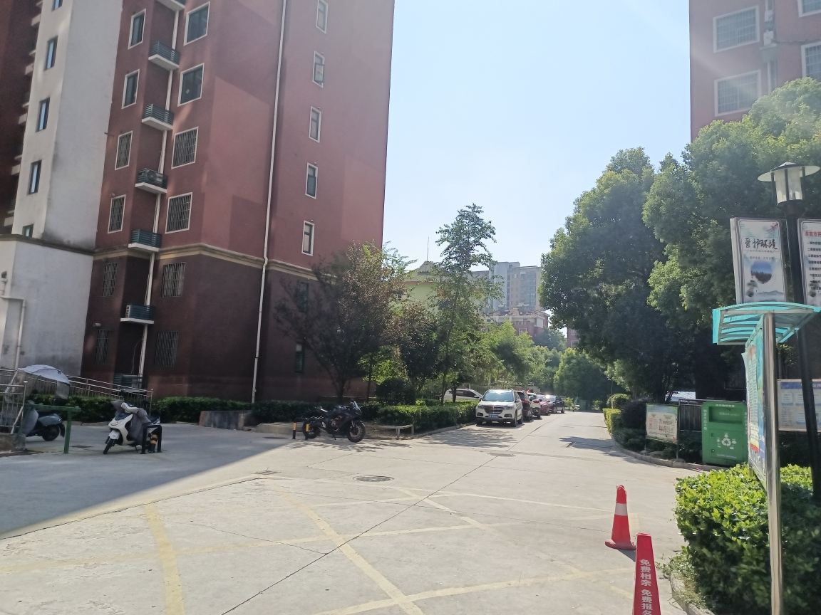 铂蓝美地 81平 2室  精装 拎包即住_8