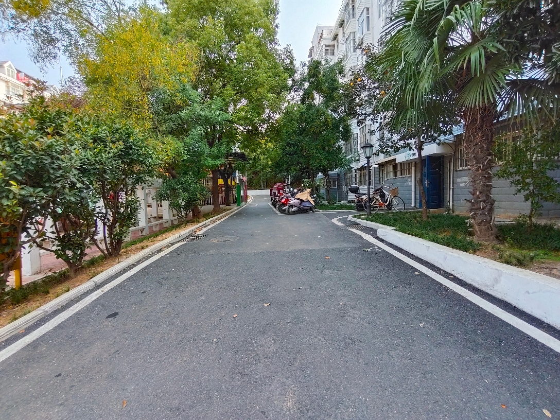出售紫金华庭137平方三室二厅精装二层地势好环境好_14