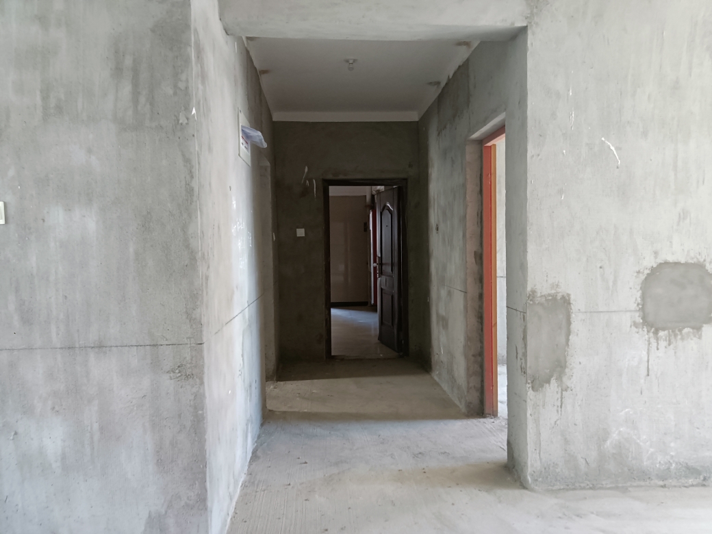淮师附小，实验中学学区房，万茂华府，经典边户，三室两厅两卫，毛坯房，采光好，视野好，业主诚心出售_15