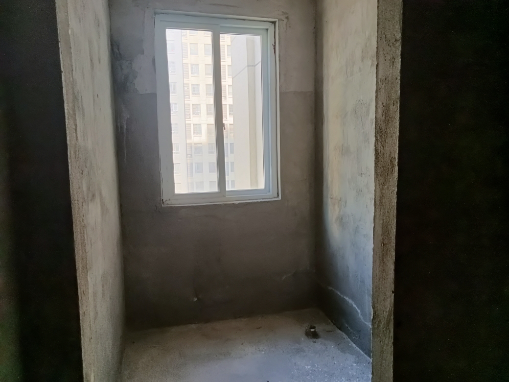 淮师附小，实验中学学区房，万茂华府，经典边户，三室两厅两卫，毛坯房，采光好，视野好，业主诚心出售_11