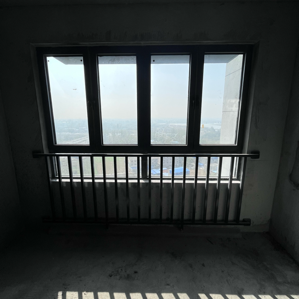紫荆苑 三室两厅 毛坯房 中间层 边户 采光好 随时看房_7