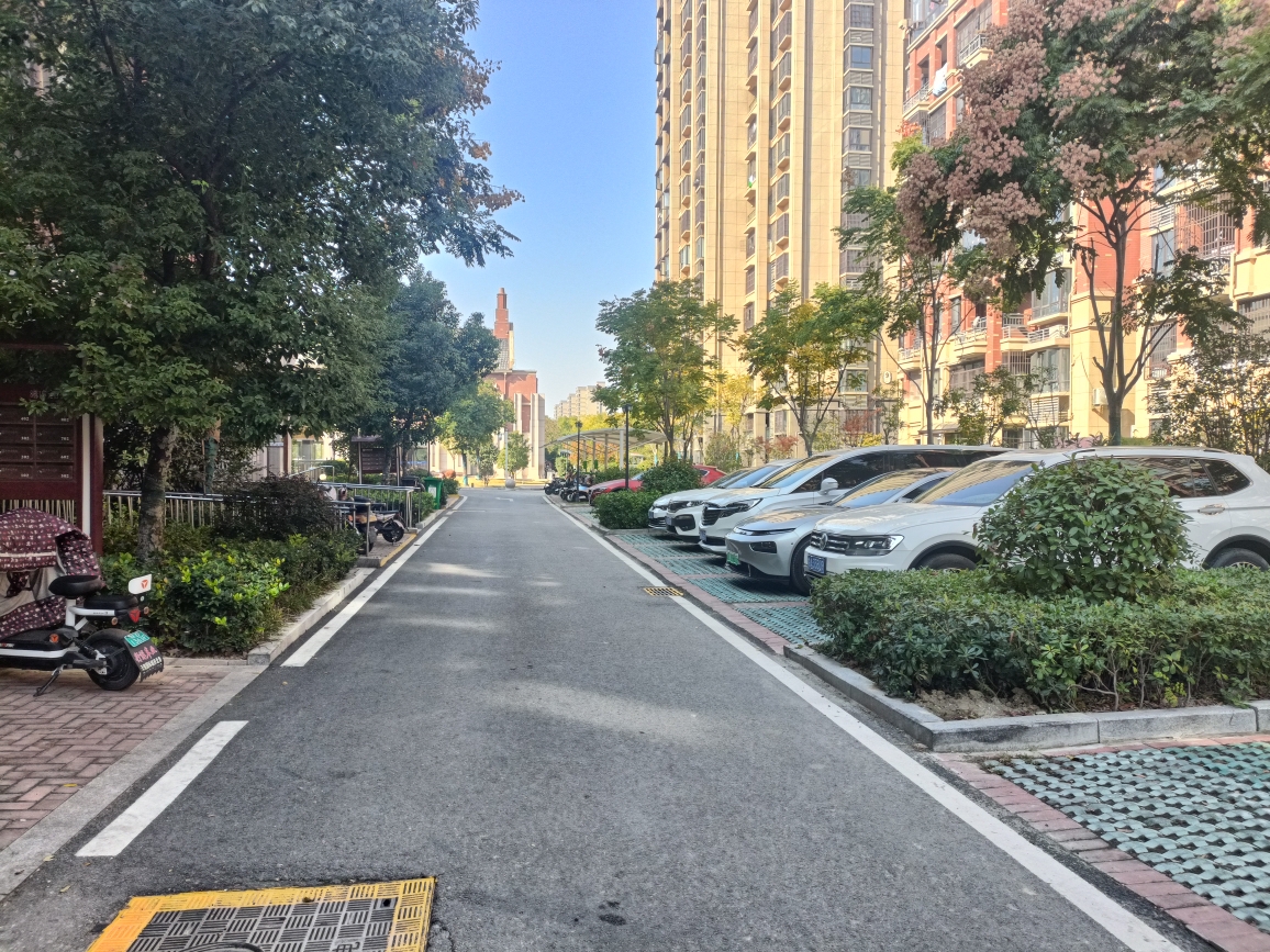 楚都一号院 洋房 三室两厅 满两年 学区房交通便利_11