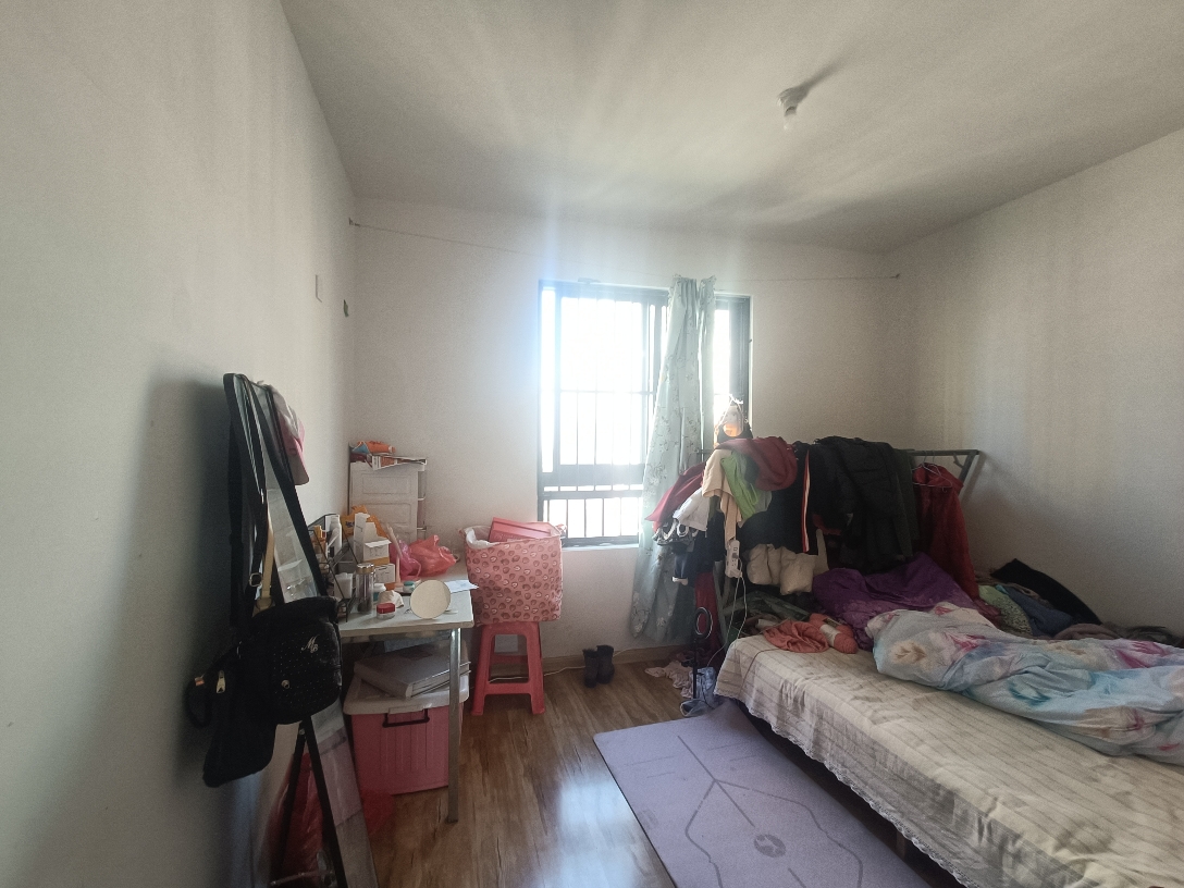 楚都一号院 洋房 三室两厅 满两年 学区房交通便利_2