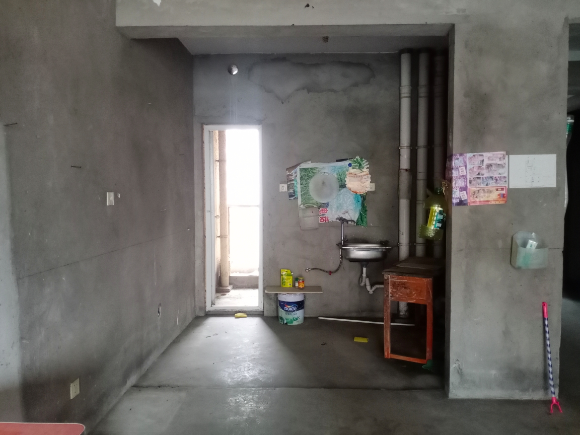 新城区同鑫第一城2室2厅 简装89平方_4