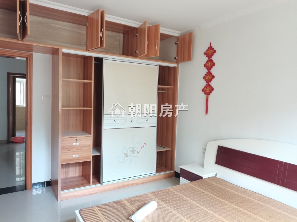 香樟苑一期多层一楼3室2厅精装出售，环境优美购物方便_13