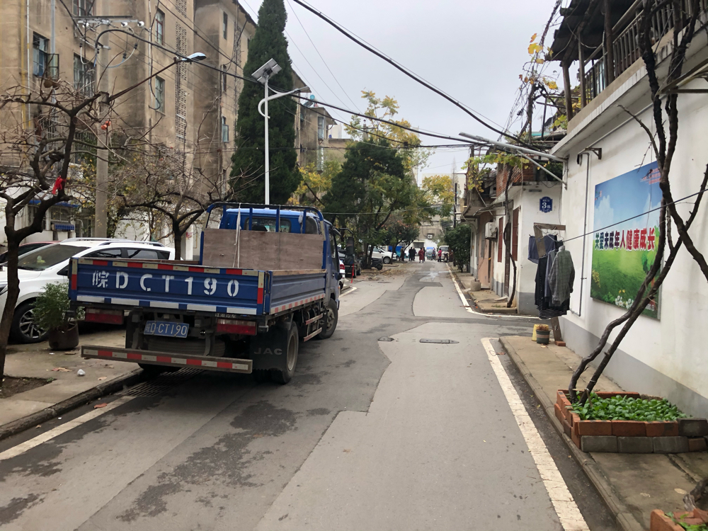 城建小区 多层2楼  老证对外出售_9