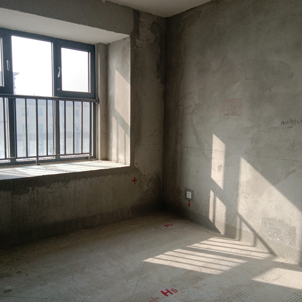 一中对面 循理新家园 三室两厅 纯毛坯 学区房交通便利 环境好_5