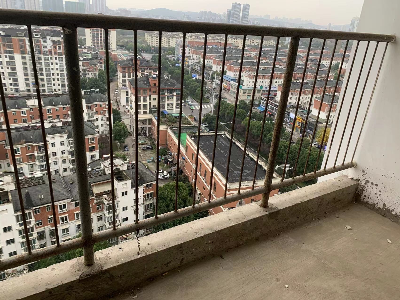 中环国际广场荣府 57平 南向一室一厅 随时看房 毛坯_8