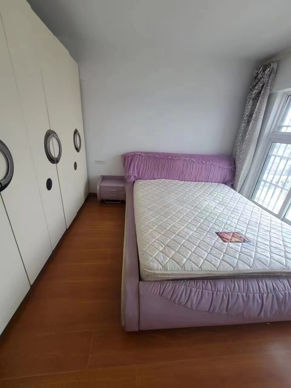 金地新天地复式3室套房出租_4
