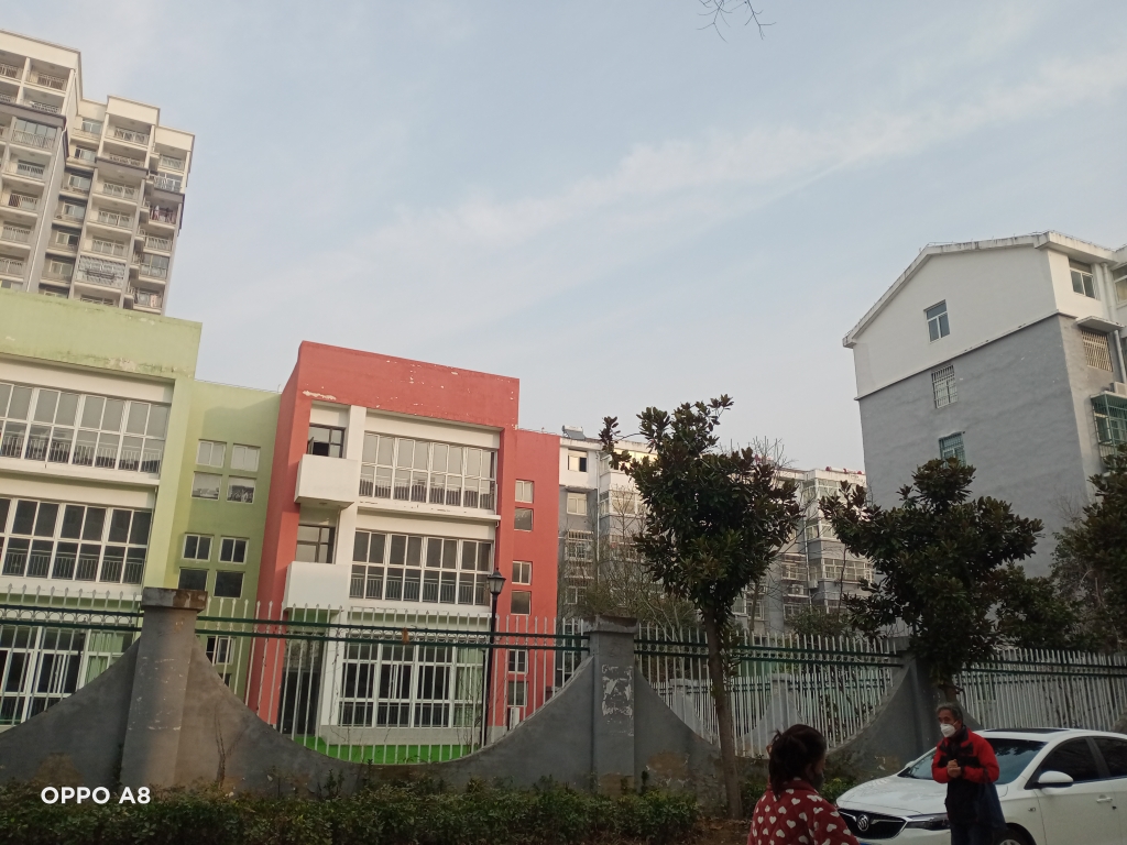 西城嘉园毛坯三室二厅适合养老交通方便购物便捷_9