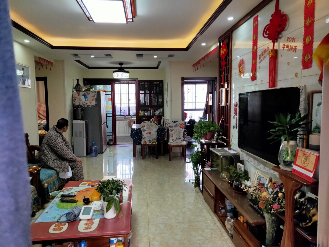 上郑广场 113平 南向精装三室 满两年 单价5742元/平_3