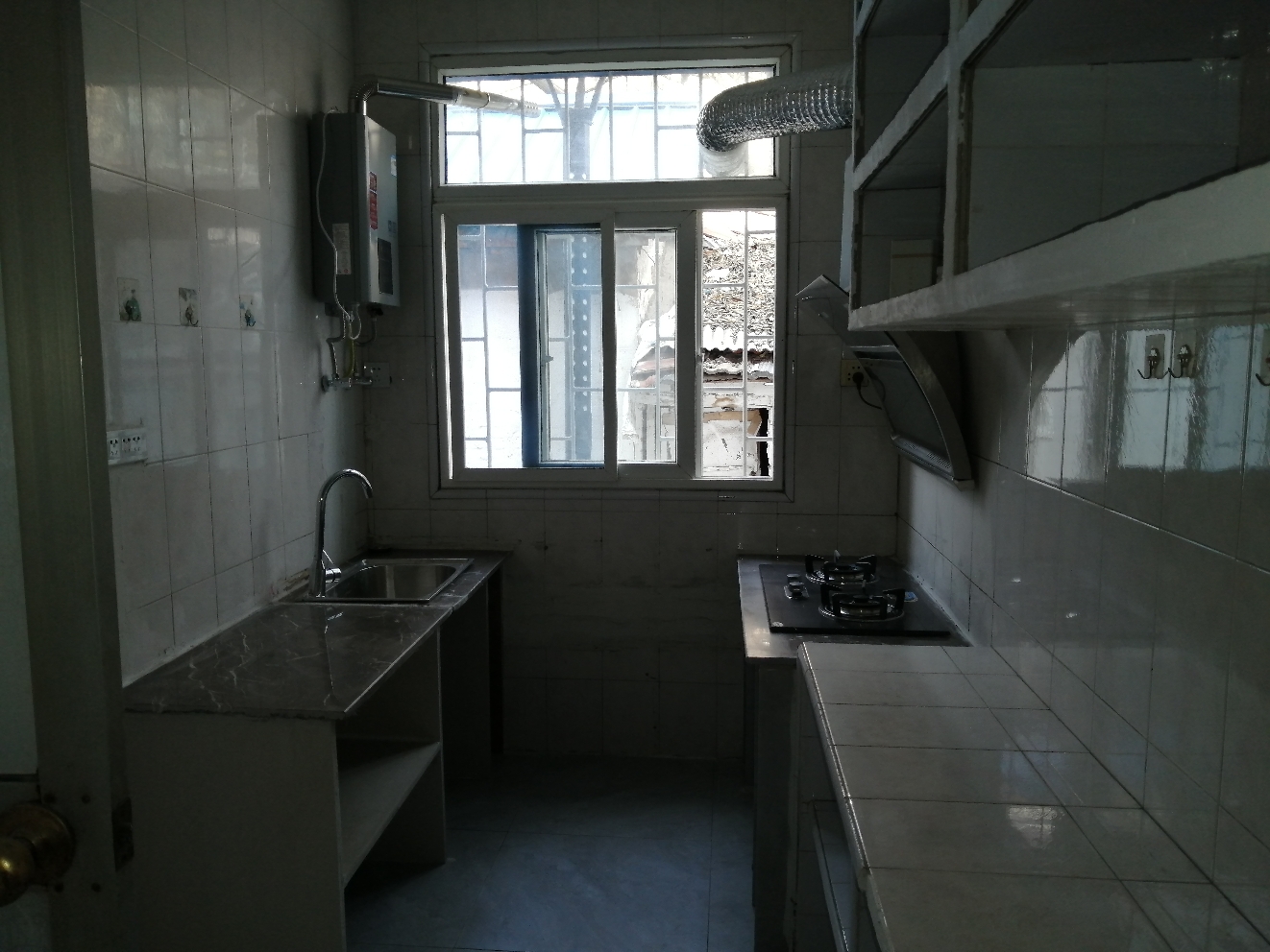 十八小对面 基建村 一楼带院子 新装修 _7